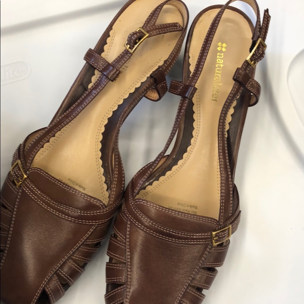 Classy Naturalizer Heels